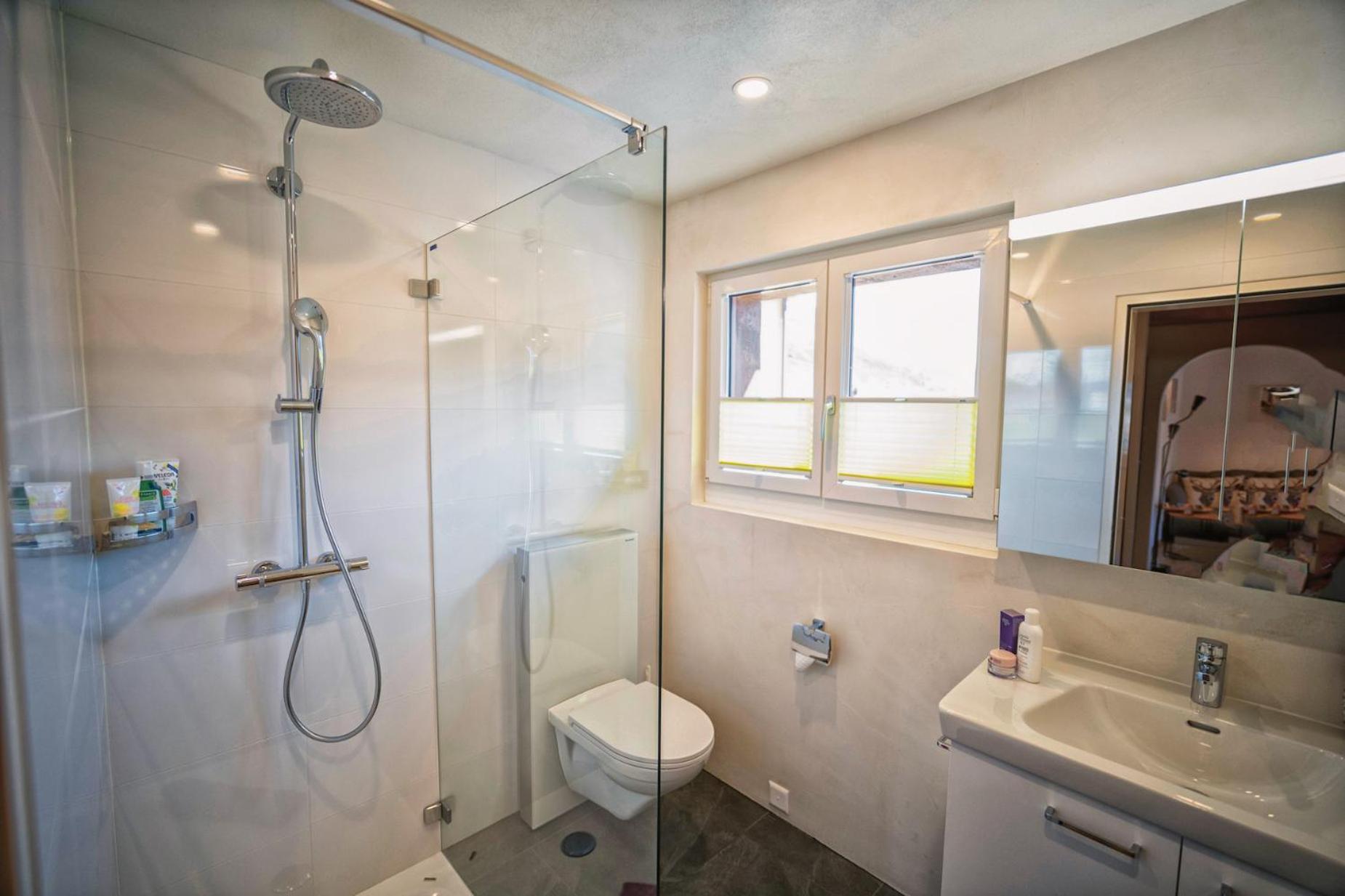Apartamento Chasa Gisep Scuol Exterior foto