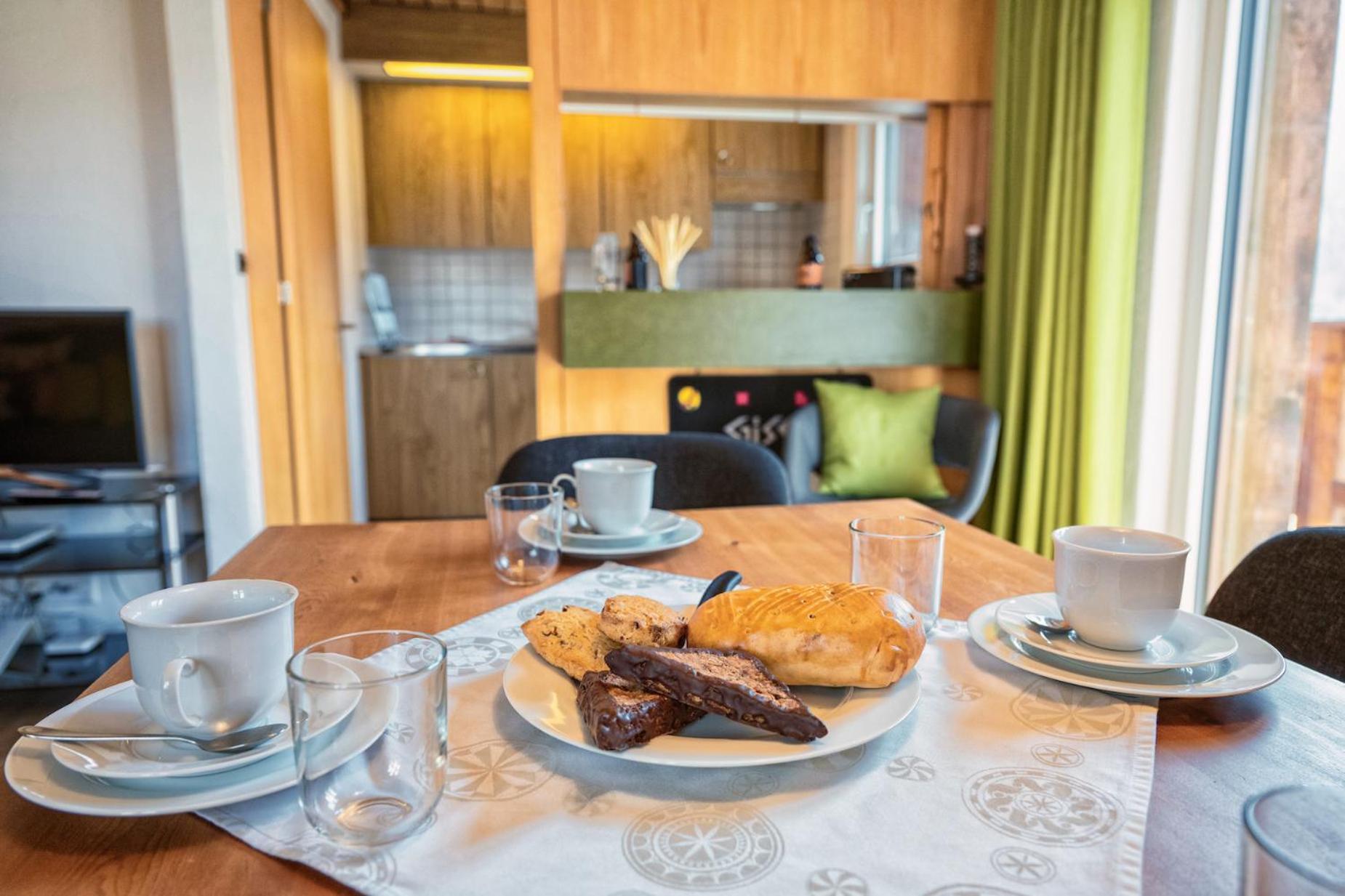 Apartamento Chasa Gisep Scuol Exterior foto